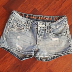Distressed women's Rock Revival shorts size 25